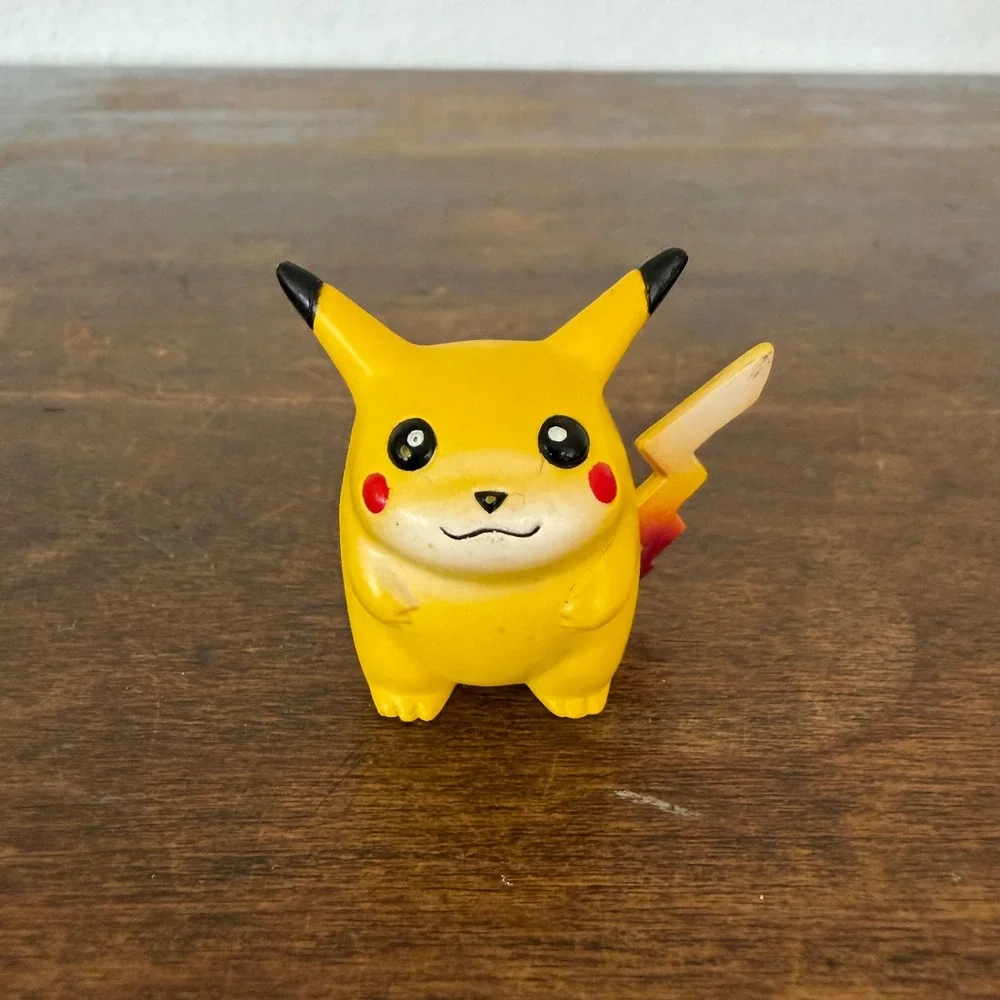 Pikachu Mini Action Figure Vinyl PVC Pencil Topper Pokémon 1999 Nintendo 90s‎